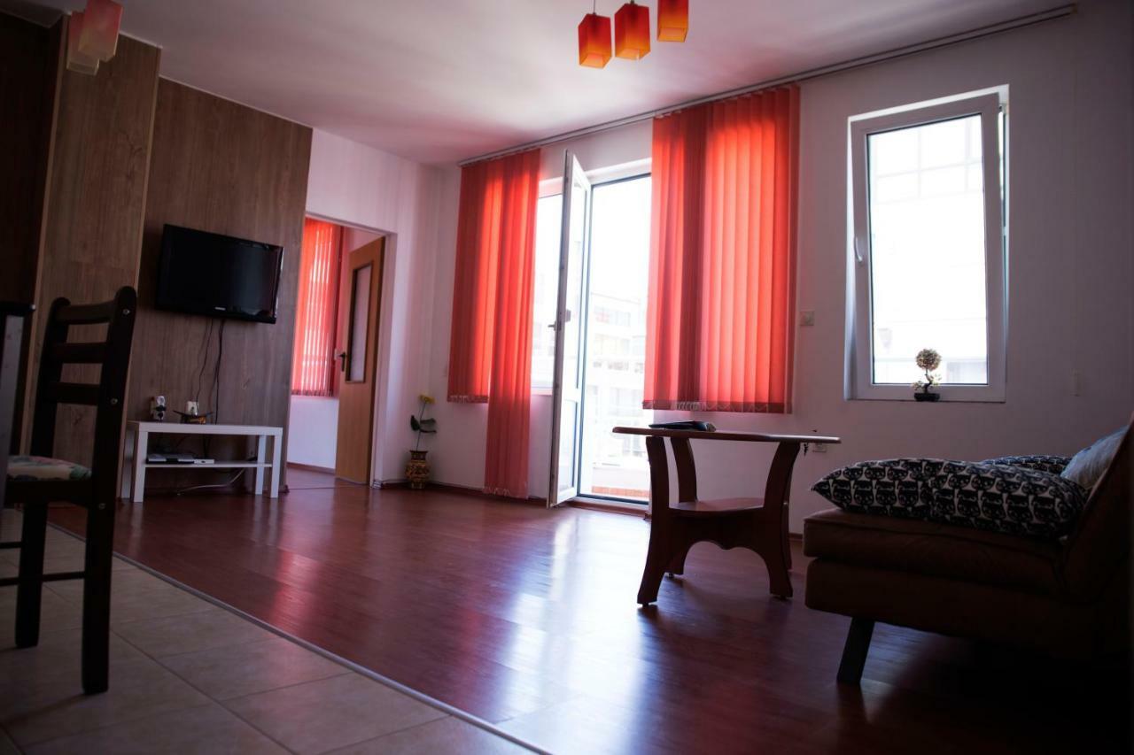 Milos Apartments Pomorie Exteriér fotografie